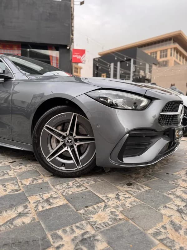 مرسيدس بنز C200 2024