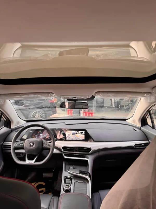 تشانغان يوني تي 2025