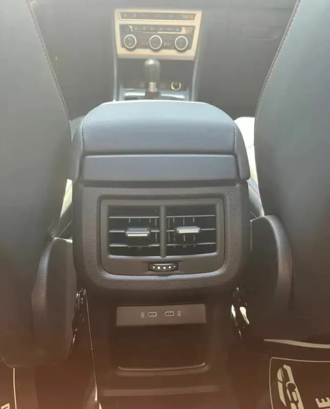 سيات اتيكا 2025