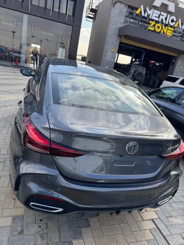 ام جي 7 2026 تروفي رمادي أوتوماتيك — جديدة