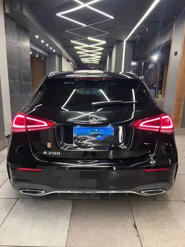 مرسيدس بنز A200 2021