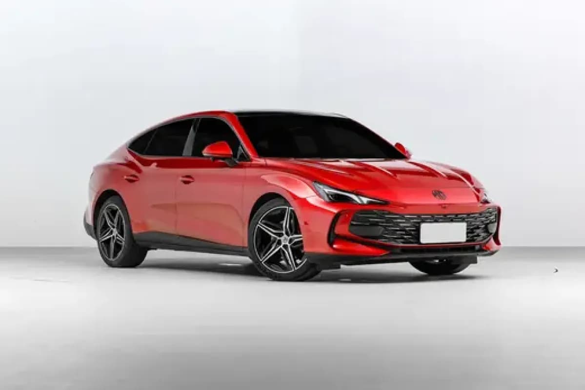 ام جي 7 2026 لاكشري أحمر أوتوماتيك — جديدة