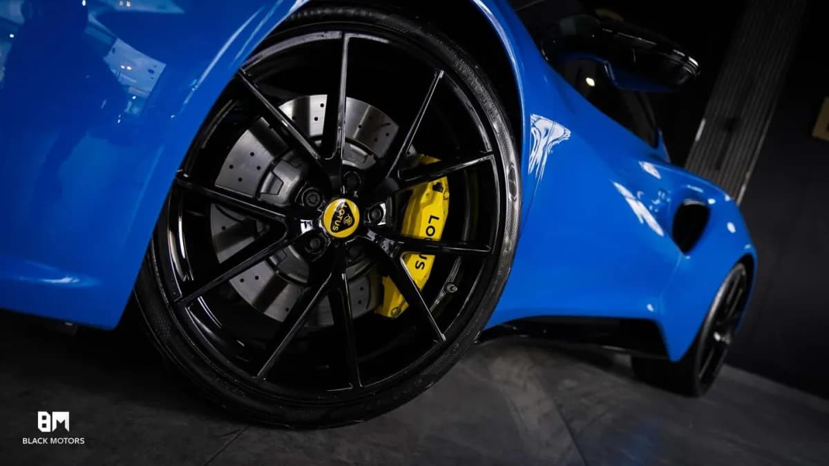 لوتس إميري 2024 فرست ايدشن أزرق أوتوماتيك — جديدة