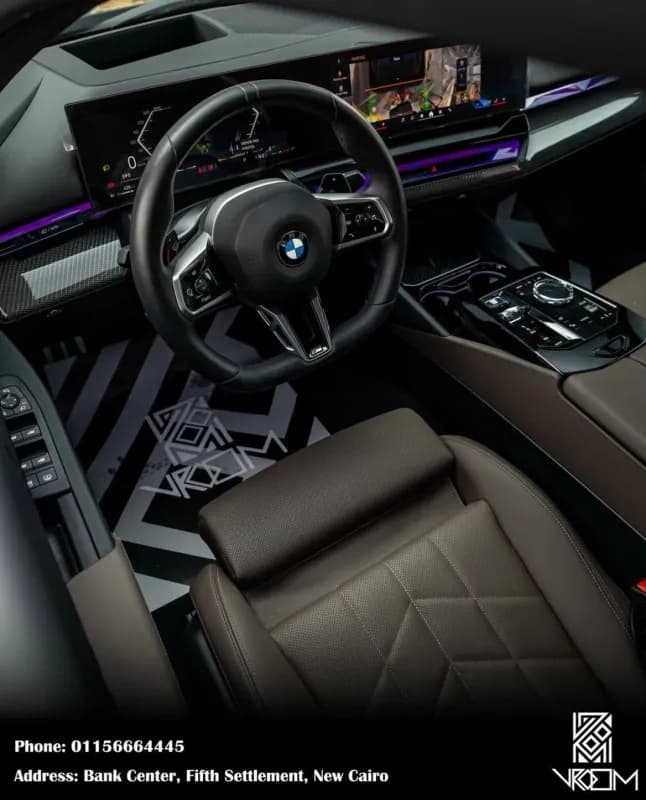 بي ام دبليو 520i 2025 ام سبورت رمادي أوتوماتيك — مستعملة