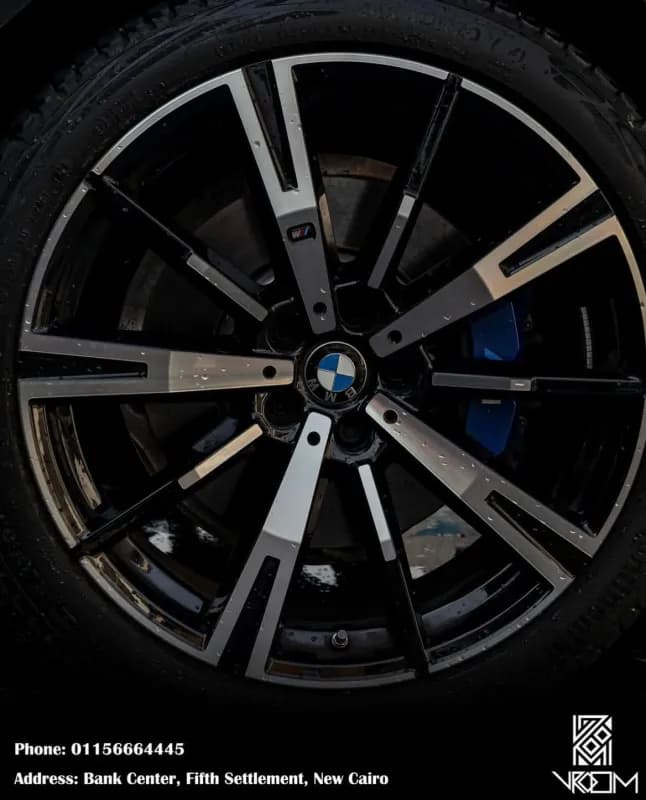 بي ام دبليو 520i 2025 ام سبورت رمادي أوتوماتيك — مستعملة