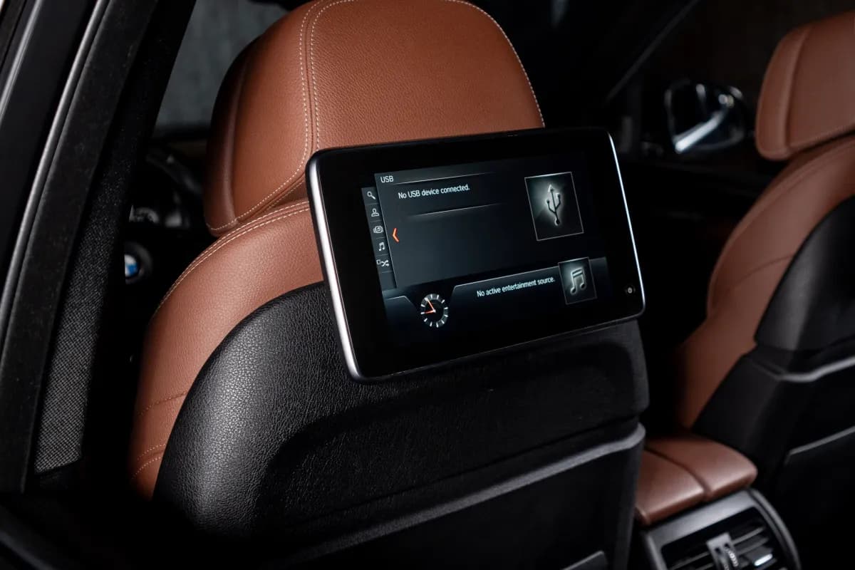 بي ام دبليو X5 2018 ام سبورت أسود أوتوماتيك — مستعملة