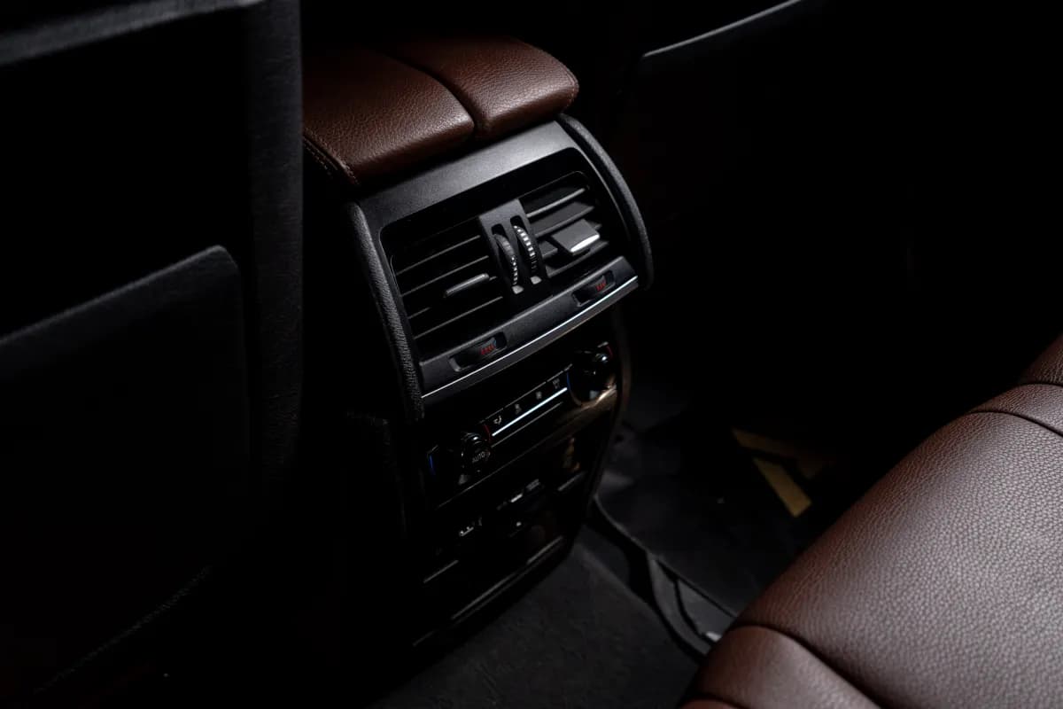 بي ام دبليو X5 2018 ام سبورت أسود أوتوماتيك — مستعملة