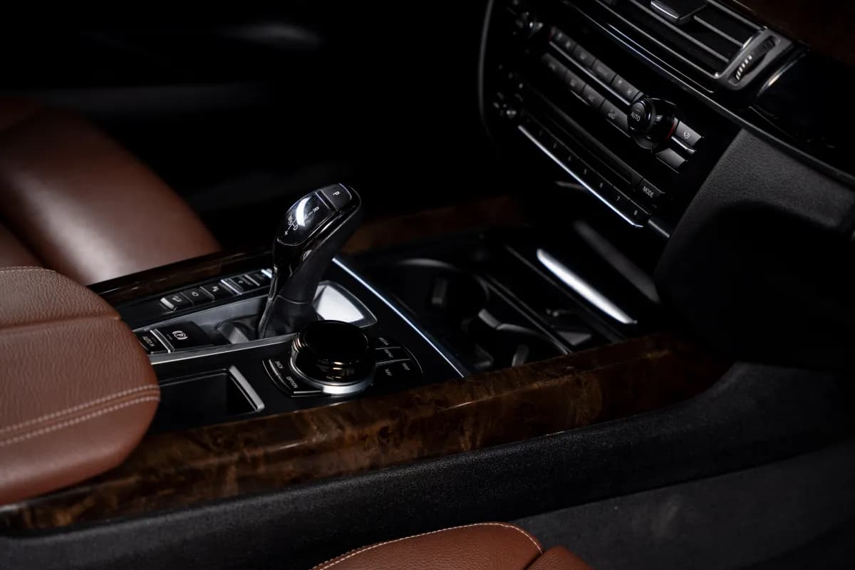 بي ام دبليو X5 2018 ام سبورت أسود أوتوماتيك — مستعملة