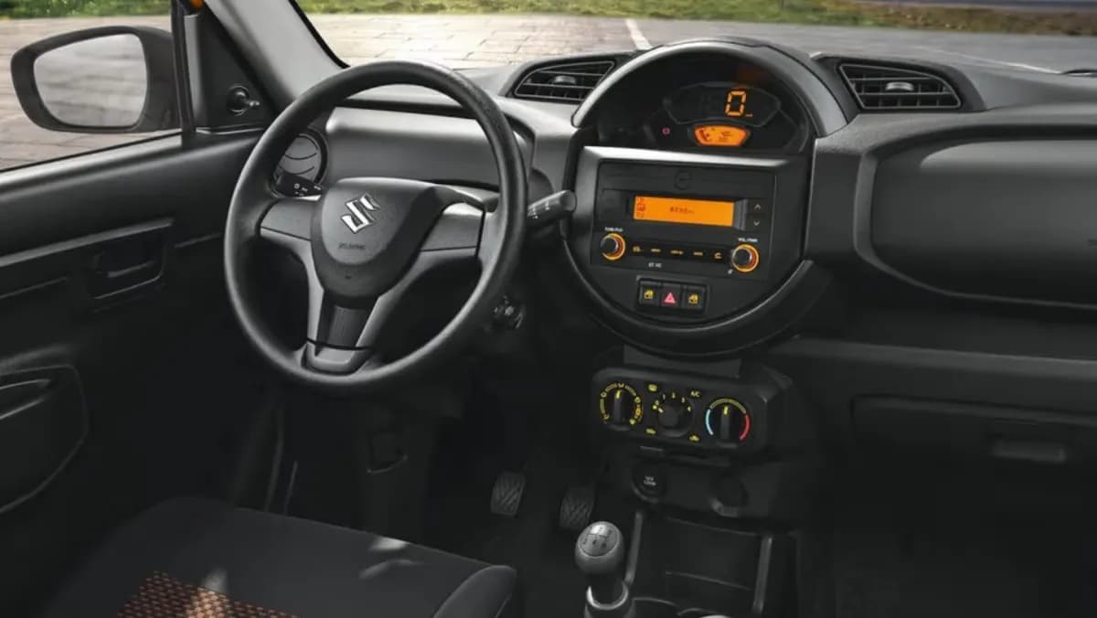 سوزوكي اس بريسو 2025