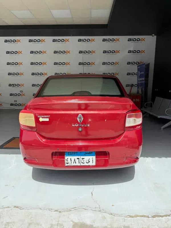 رينو لوجن 2015