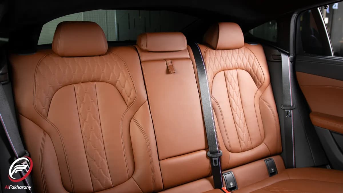 بي ام دبليو X6 2024 ام 60 اي اكس درايف أسود أوتوماتيك — مستعملة