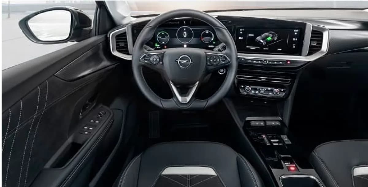 أوبل موكا 2026 جي اس لاين أخضر أوتوماتيك — جديدة