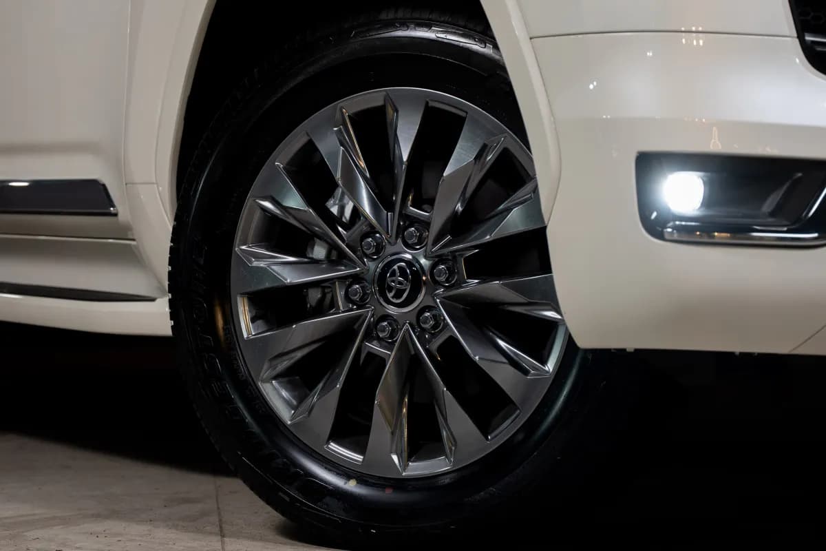 تويوتا لاند كروزر 2026