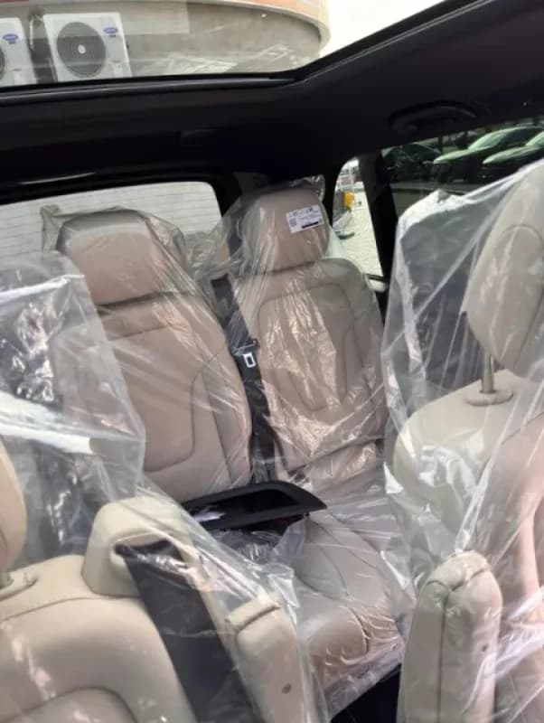 مرسيدس بنز V 300 2026