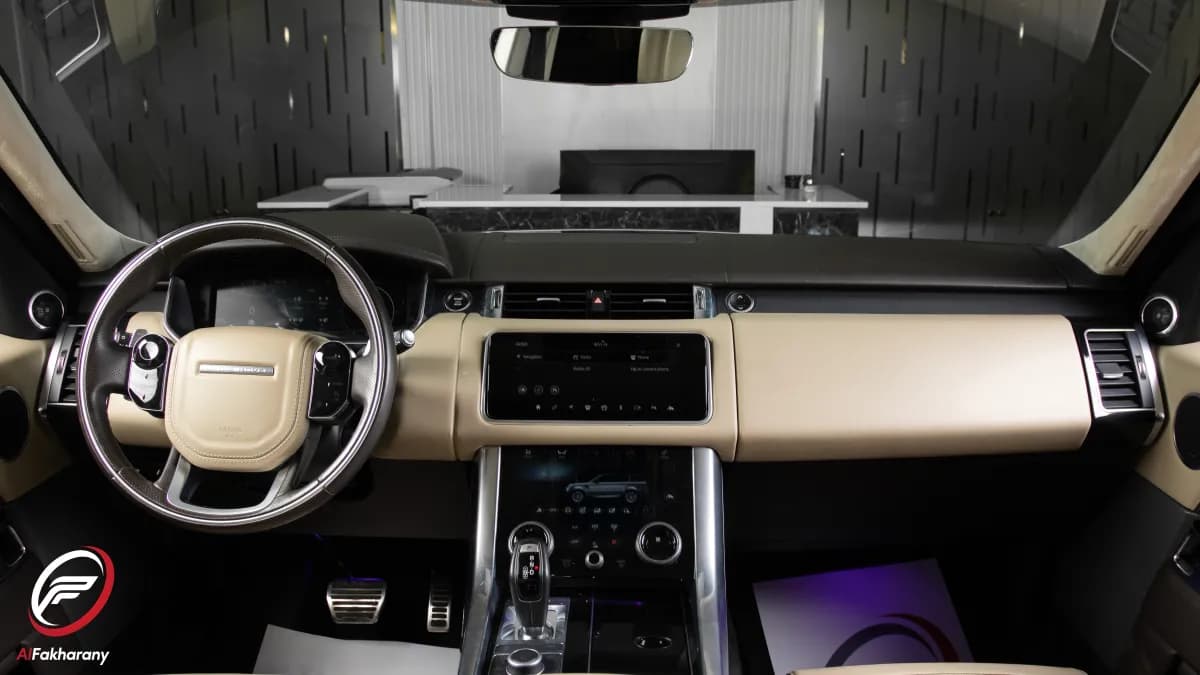 رينج روفر اوتو بيوجرفي 2022