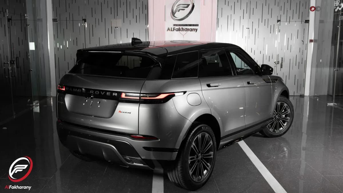 رينج روفر ايفوك 2026