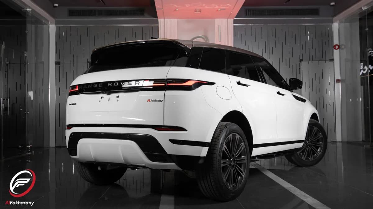 رينج روفر ايفوك 2026