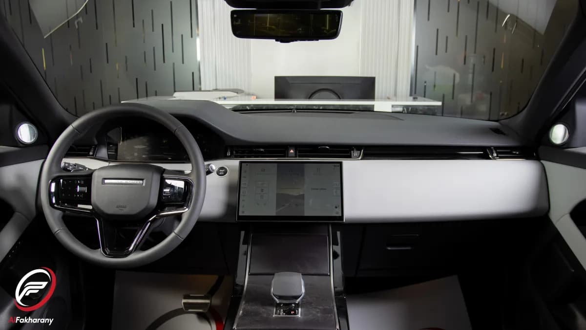 رينج روفر ايفوك 2026