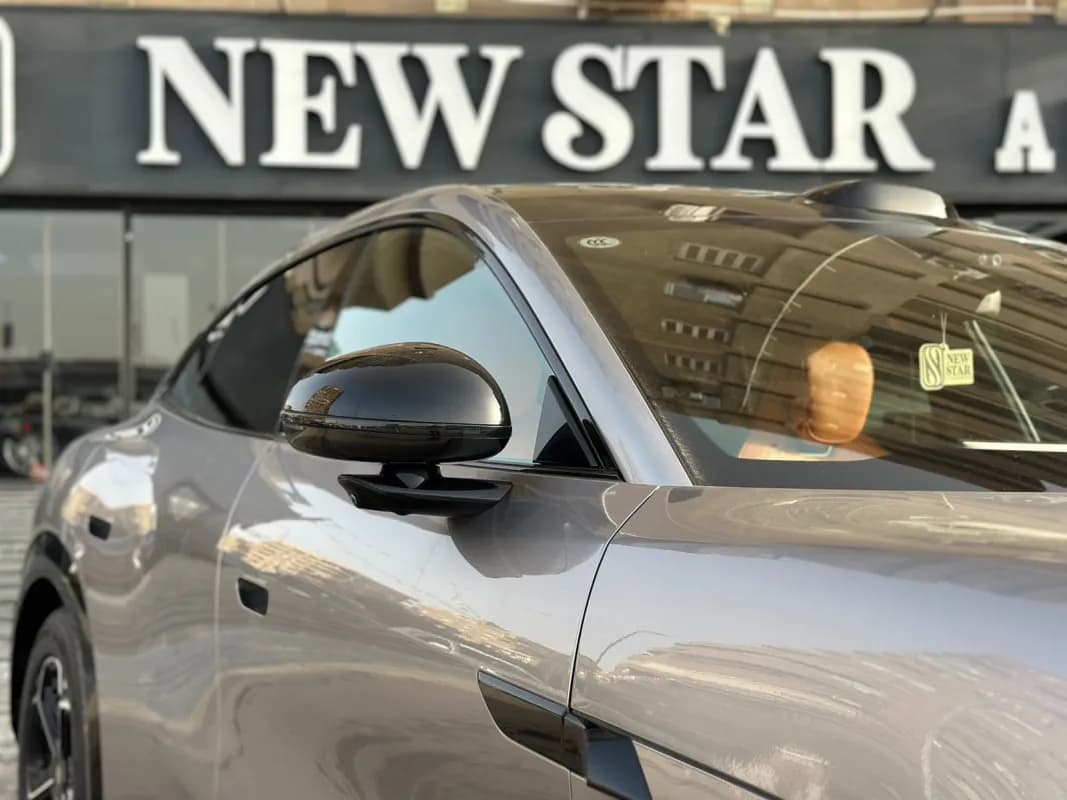 شاومي Yu7 2025 دول موتور ماكس فضي أوتوماتيك — جديدة