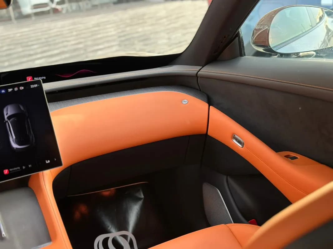 شاومي Yu7 2025 دول موتور ماكس فضي أوتوماتيك — جديدة