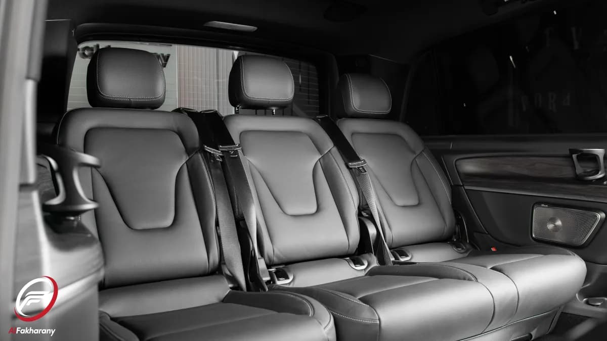 مرسيدس بنز V 300 2026