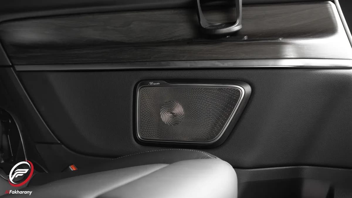 مرسيدس بنز V 300 2026