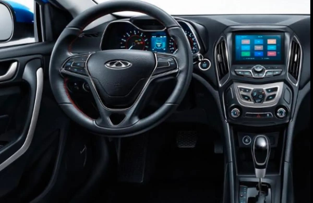 شيري 5 اريزو 2026 بيز لاين أزرق أوتوماتيك — جديدة