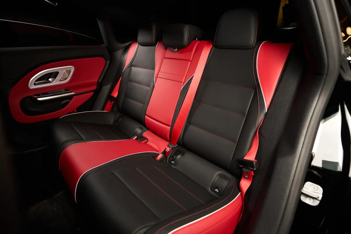 مرسيدس بنز CLA 200 2026