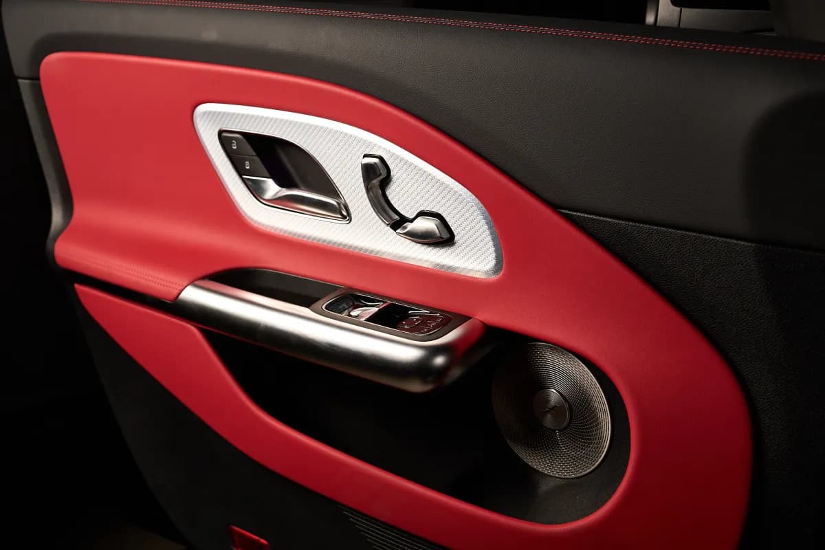 مرسيدس بنز CLA 200 2026