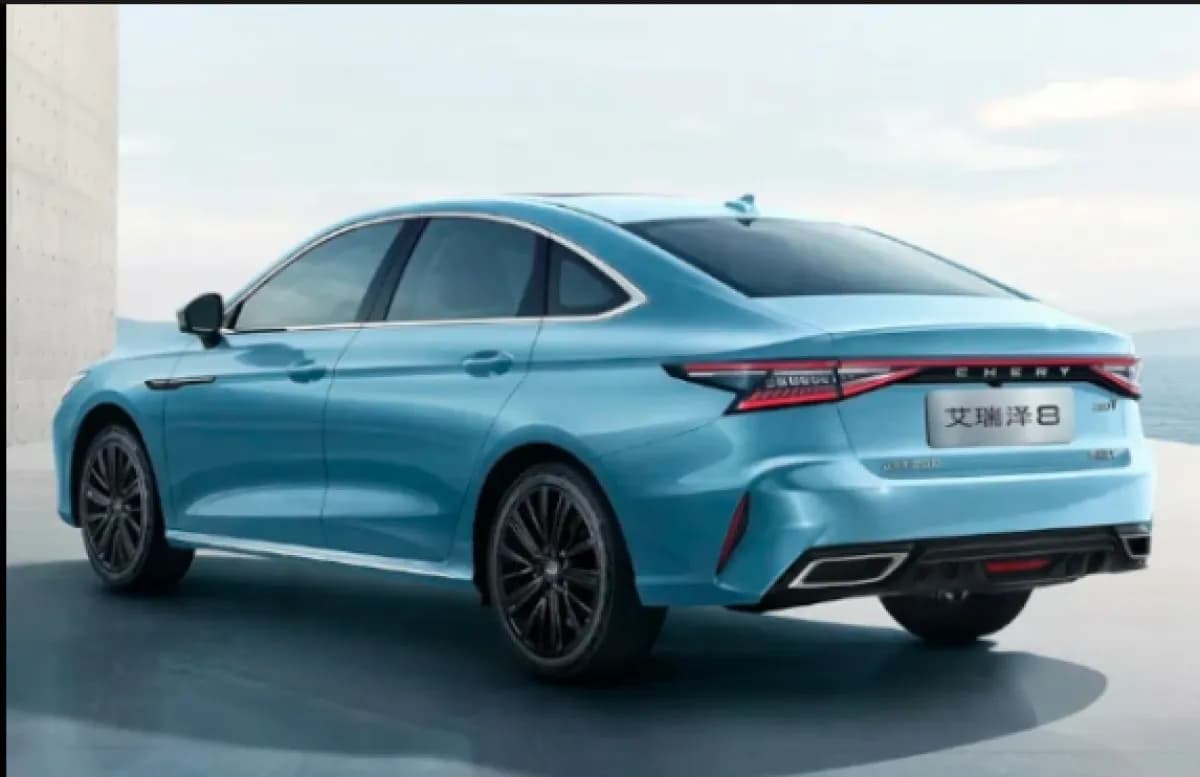 شيري اريزو 8 2026 لاكشري أزرق سماوي أوتوماتيك — جديدة