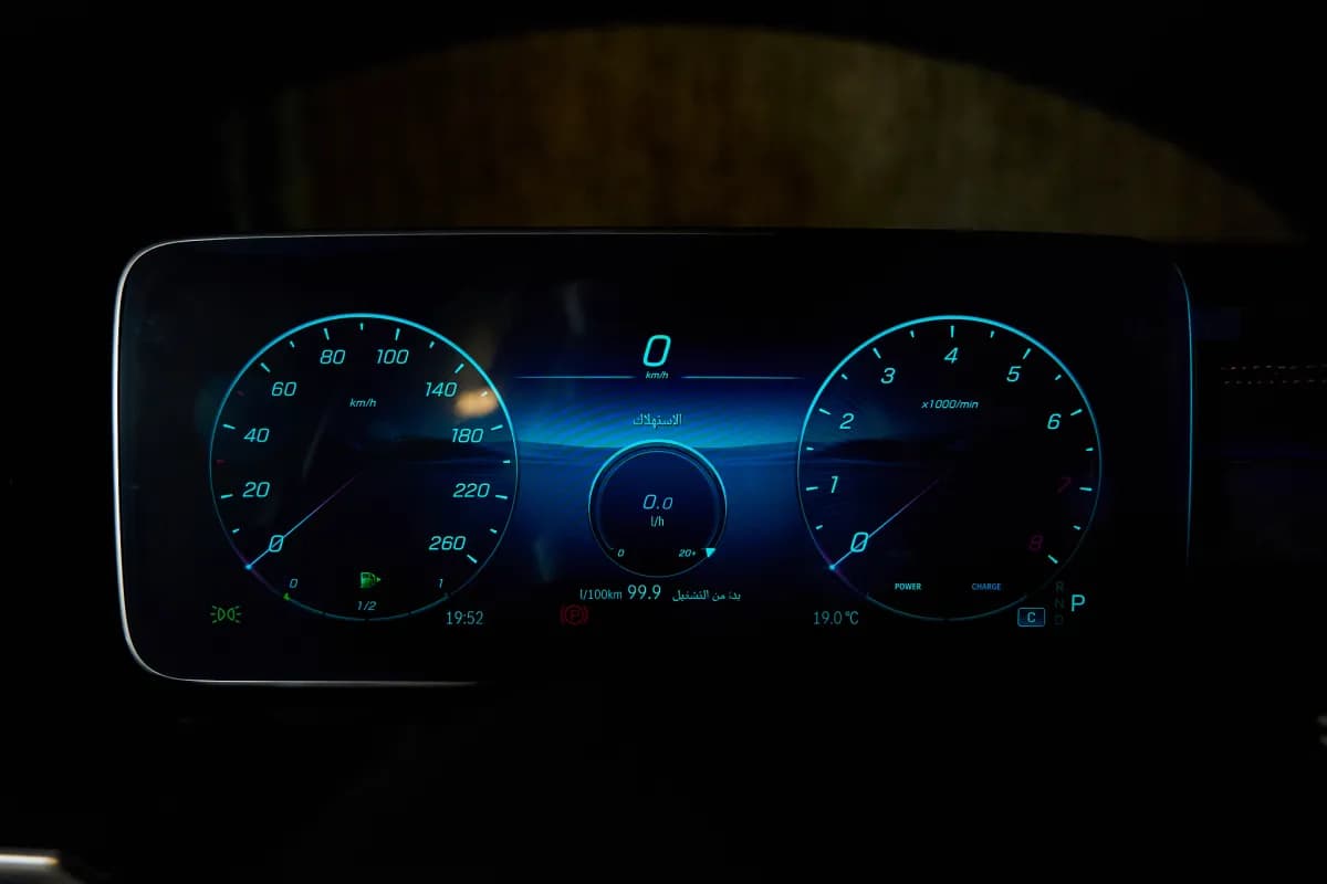 مرسيدس بنز C180 2026