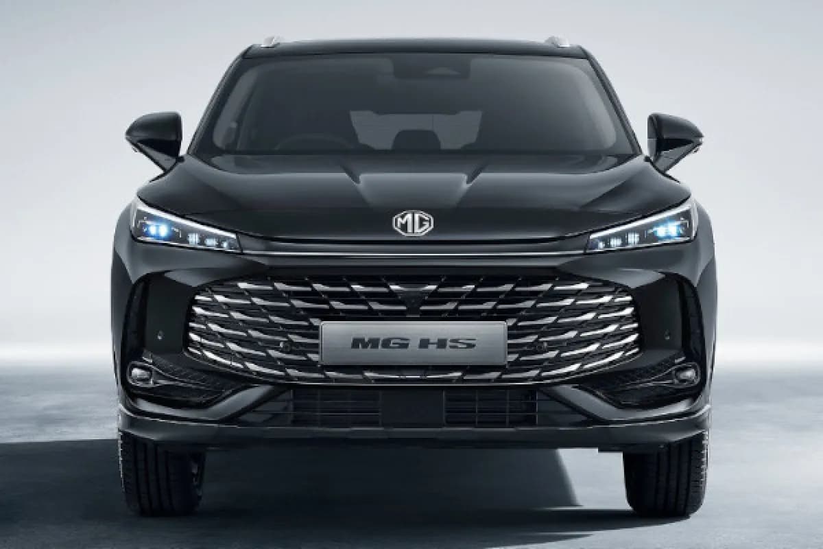 ام جي اتش اس 2026 لاكشري أسود أوتوماتيك — جديدة