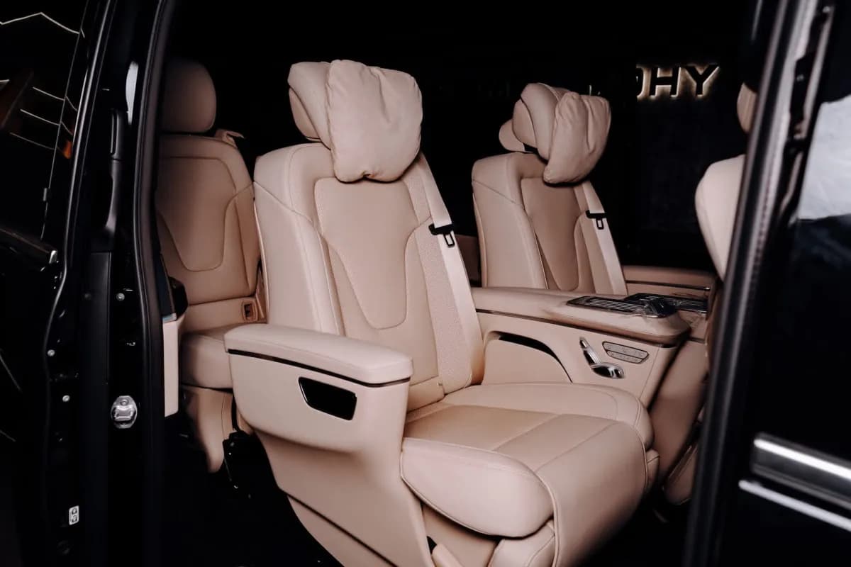 مرسيدس بنز V300 فيانو 2026