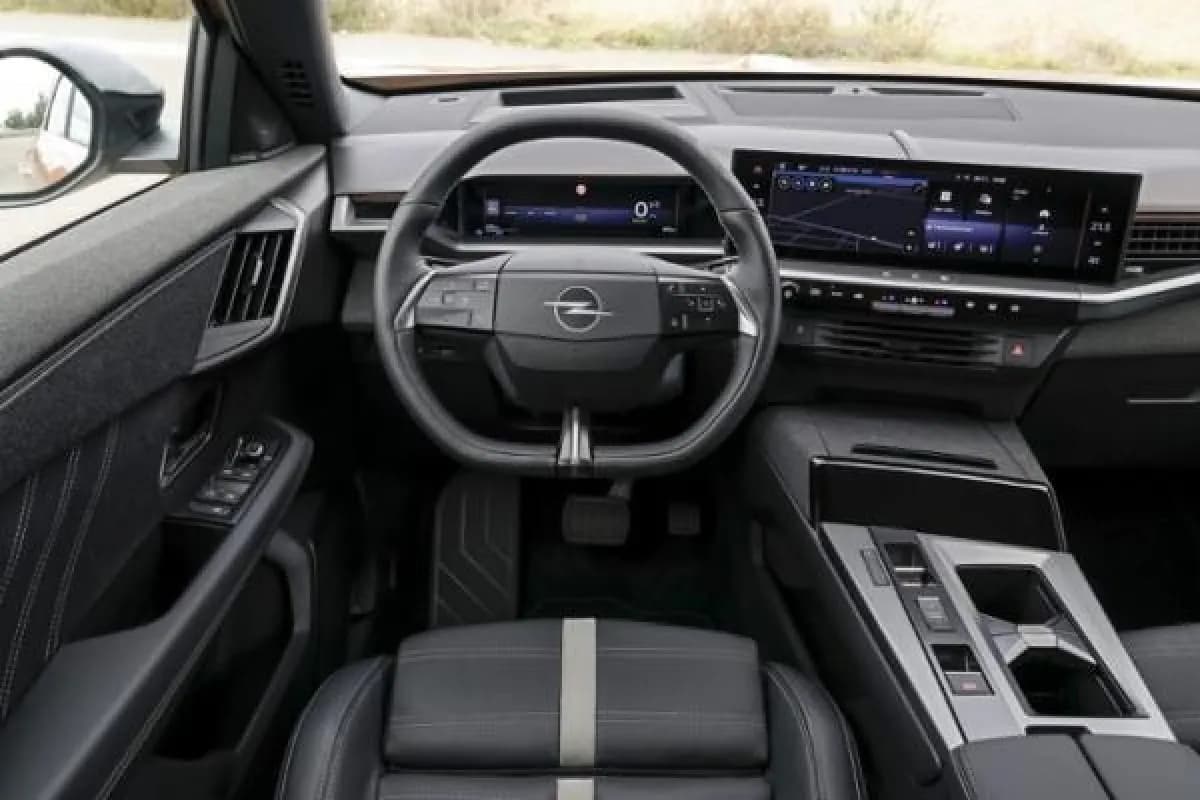 أوبل جراند لاند 2026