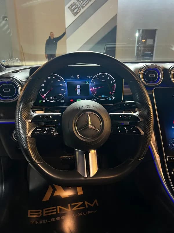 مرسيدس بنز C200 2022