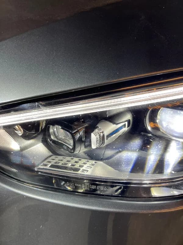 مرسيدس بنز C200 2022