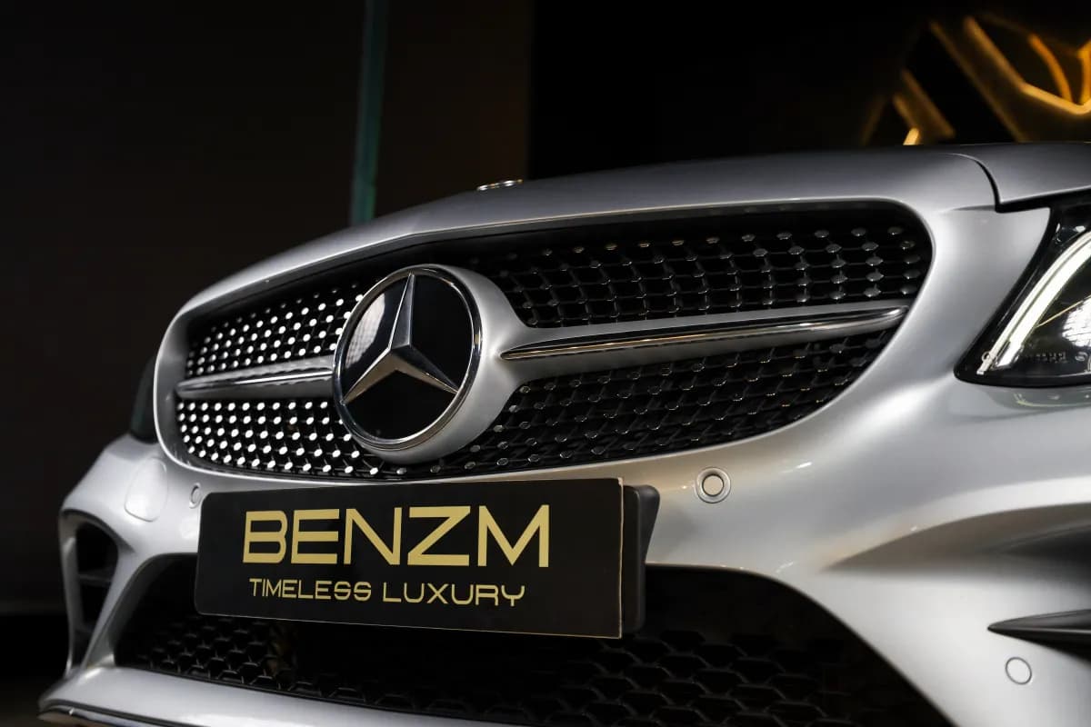 مرسيدس بنز C180 2023