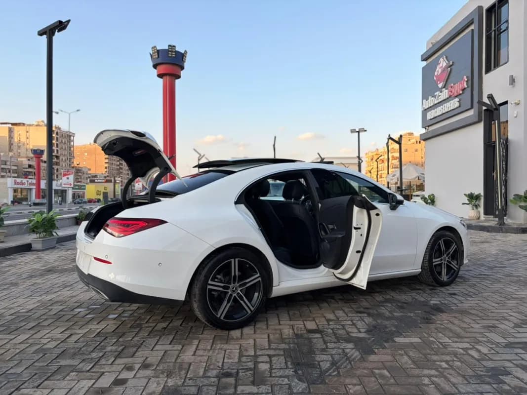 مرسيدس بنز CLA 200 2023