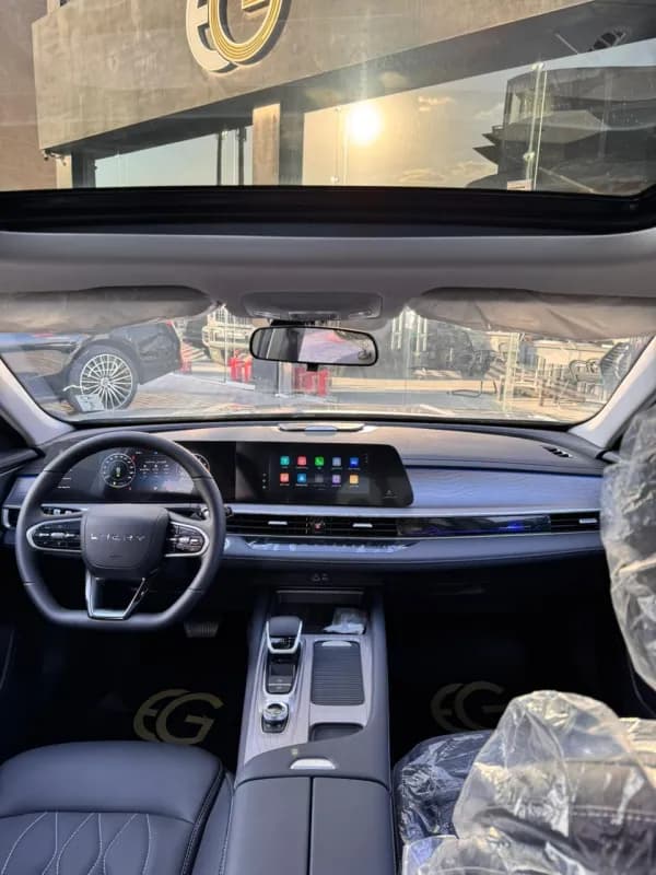 شيري اريزو 8 2026 فلاج شيب رمادي ناقل حركة مزدوج القابض — جديدة