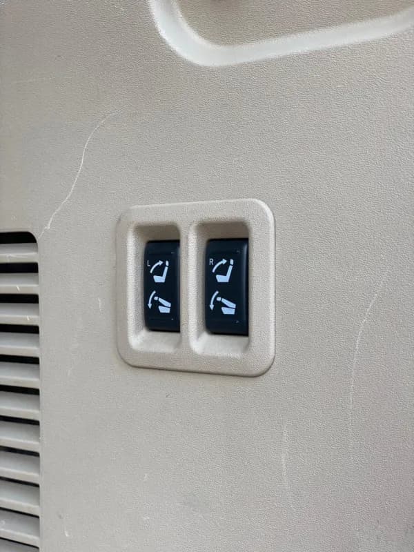 نيسان ارمادا 2010