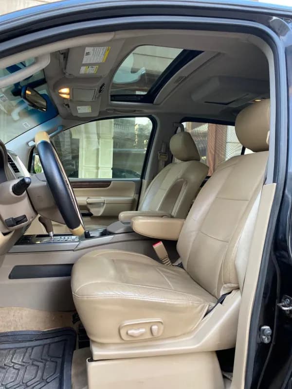 نيسان ارمادا 2010