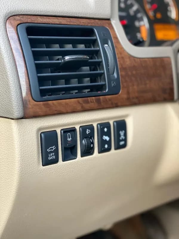 نيسان ارمادا 2010