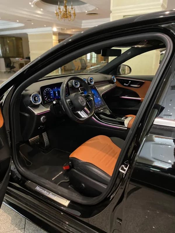 مرسيدس بنز C180 2023