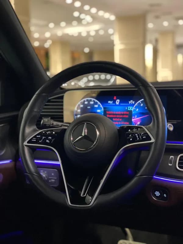 مرسيدس بنز GLE450 2024 ايه ام جي أسود أوتوماتيك — مستعملة