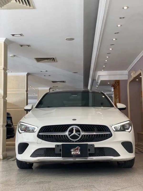 مرسيدس بنز CLA 180 2020