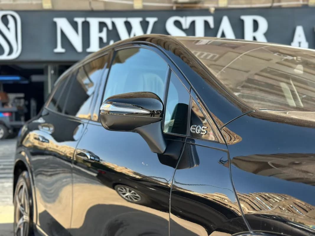 مرسيدس بنز EQS 2023