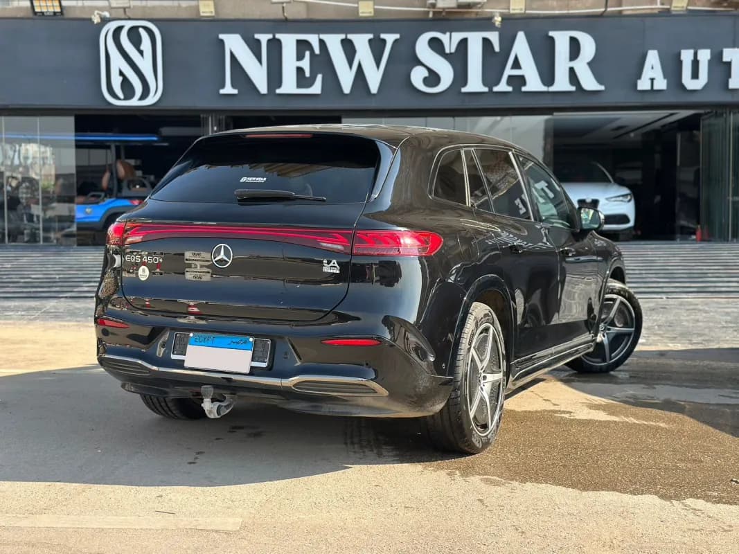 مرسيدس بنز EQS 2023