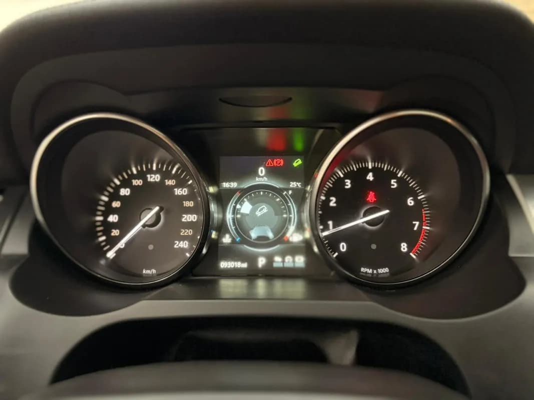 رينج روفر ايفوك 2016