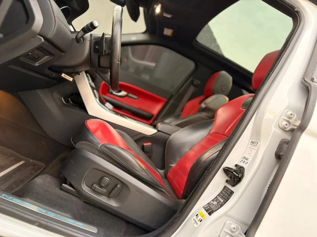 رينج روفر ايفوك 2016