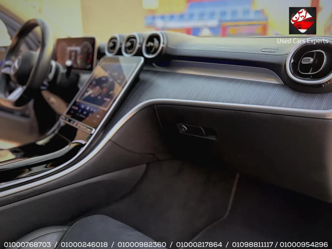 مرسيدس بنز C200 2024